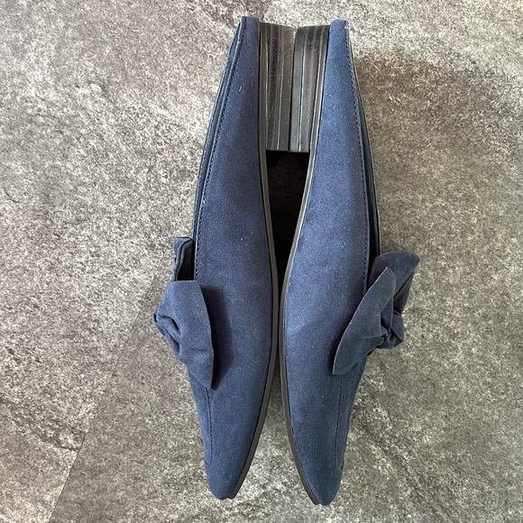 Blue vegan suede mules, flats, 8.5, NWOT. - Picture 10 of 14